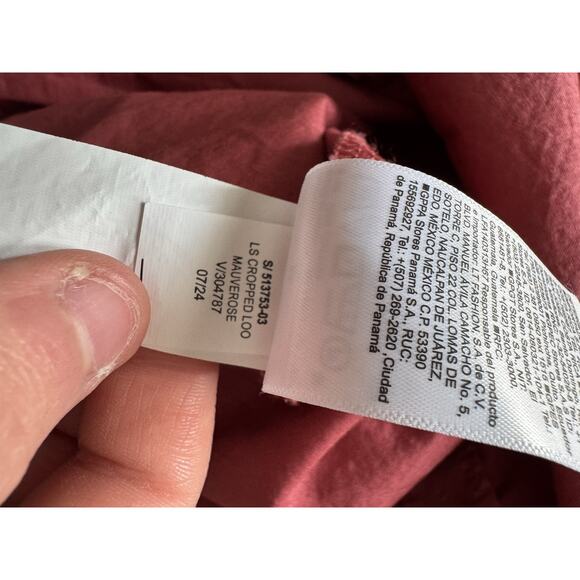 Old Navy The Cropped Shirt Women Size Medium Long Sleeve Button Down Mauve Rose - Picture 11 of 13